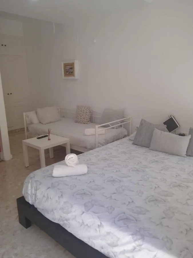 Coqueto Estudio Con Piscina Apartment Benalmadena Spain