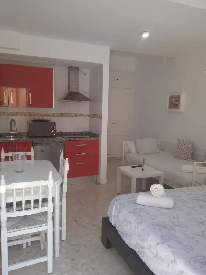 Coqueto Estudio Con Piscina Apartment Benalmadena